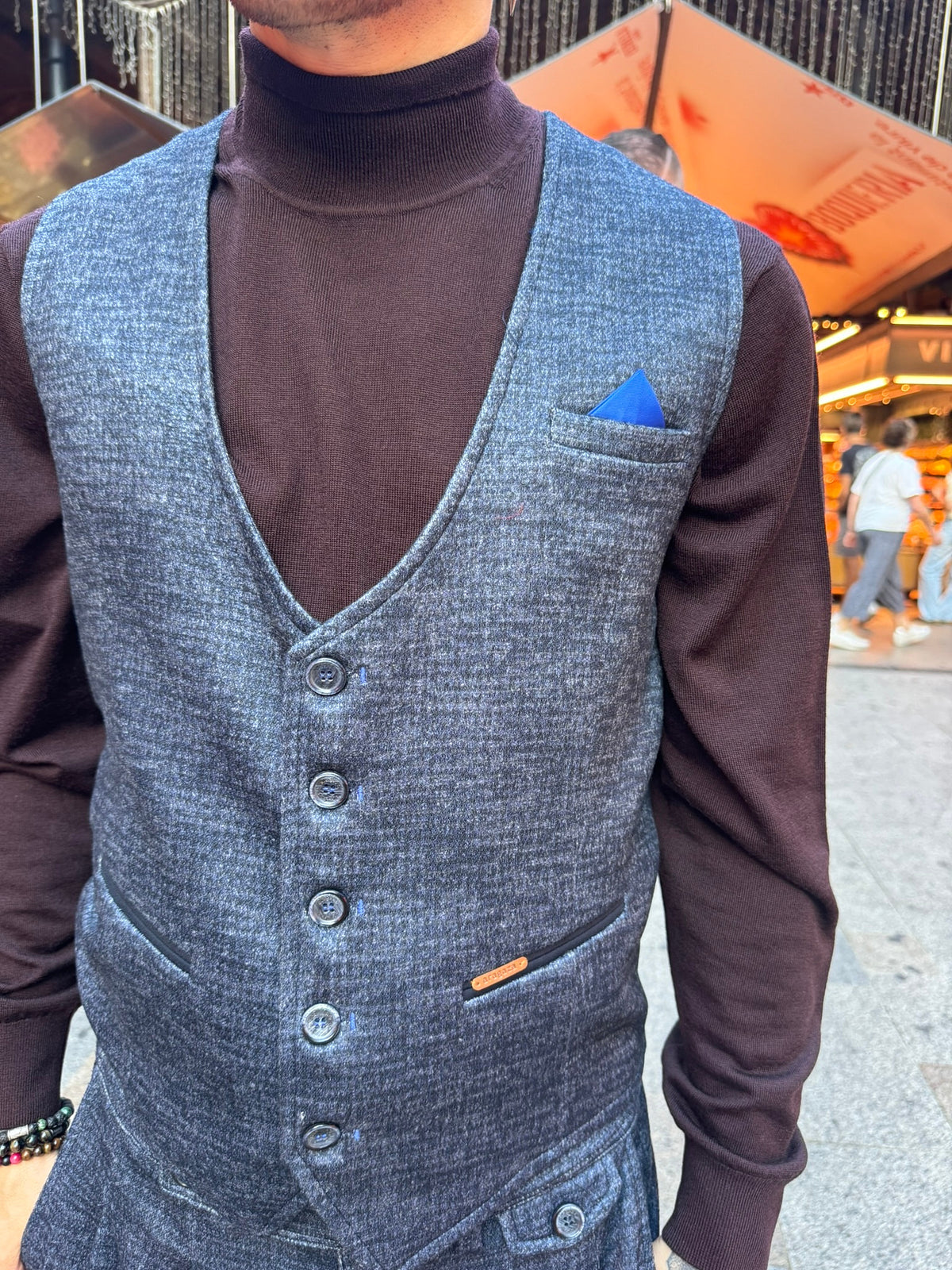 Total Look Past